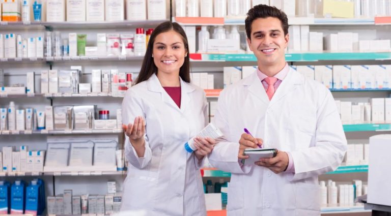 how to become a pharmacist in canada